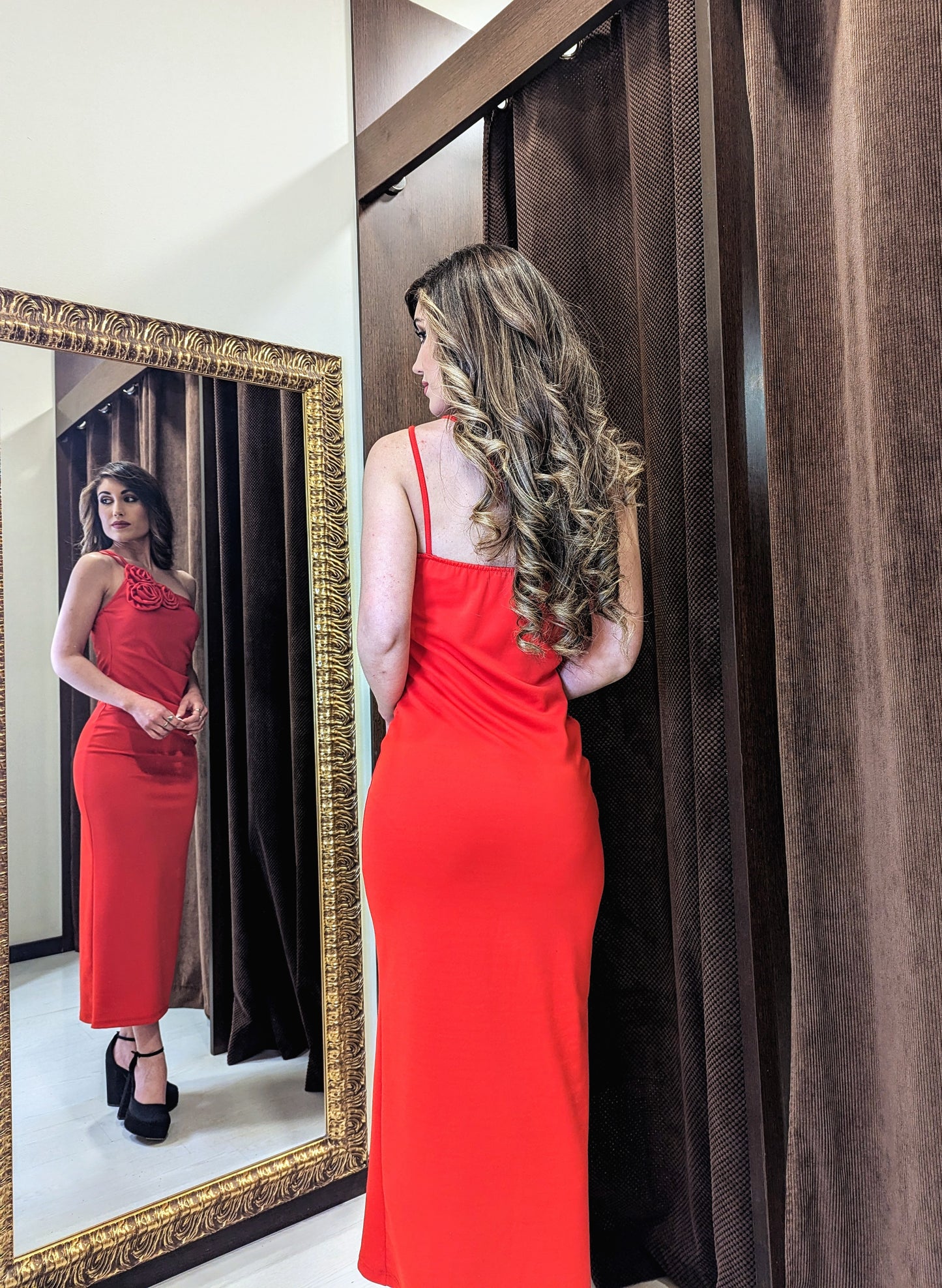 Vestido Asimétrico Rosas Rojo| Vestido de Evento