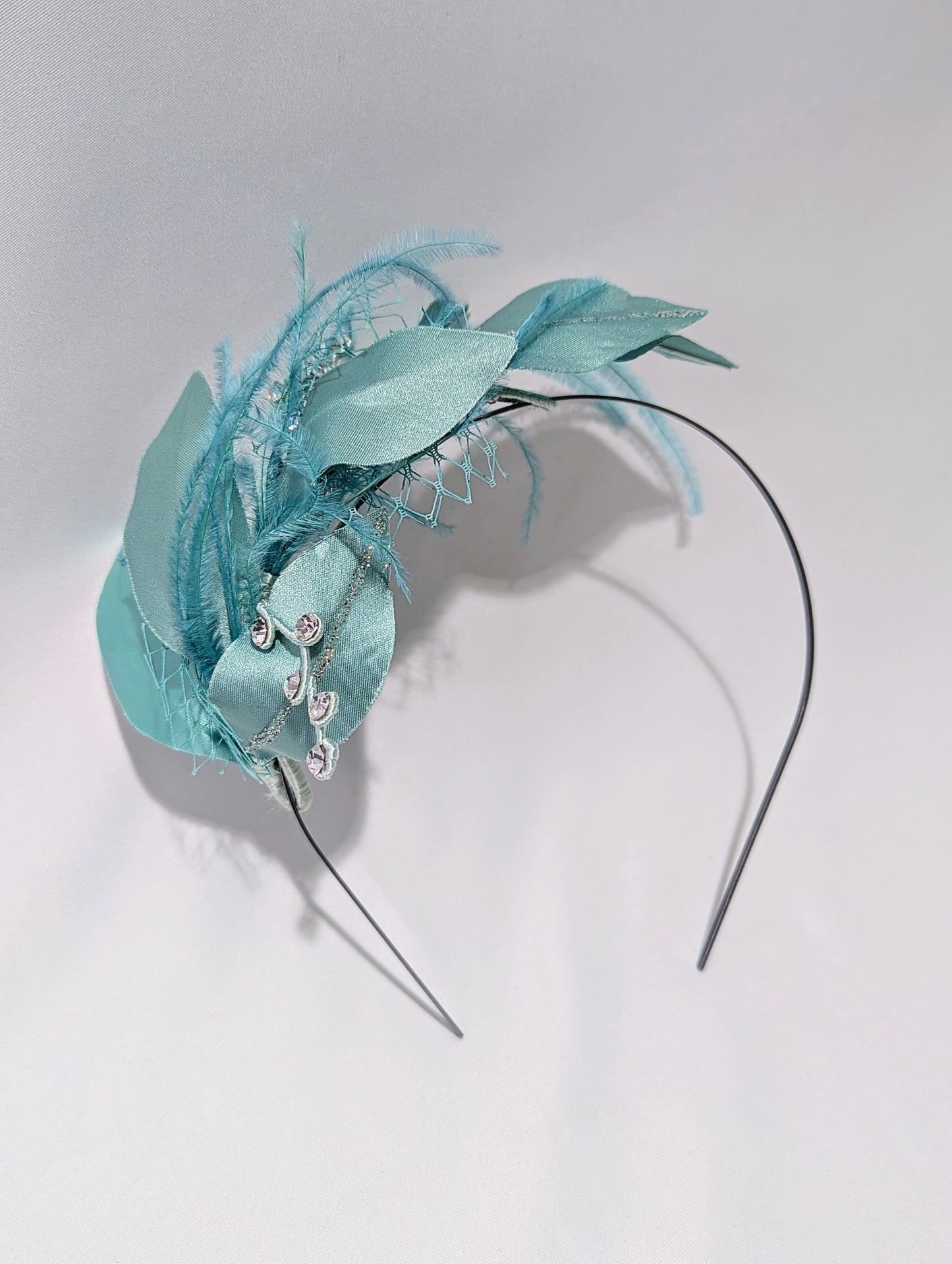 Diadema Hojas y Plumas Verde Agua |Tocados