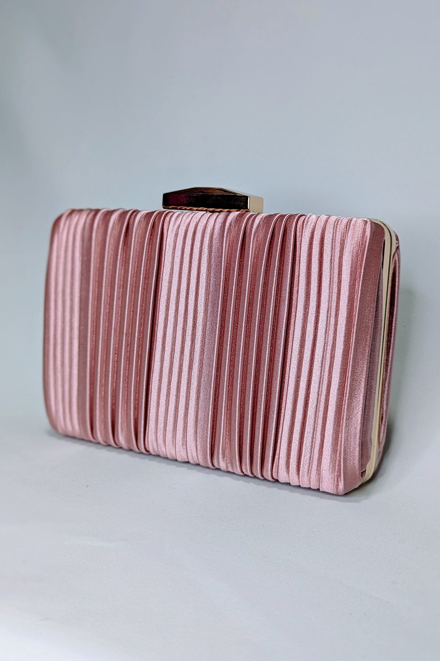 Bolso Satinado Rosa Nude