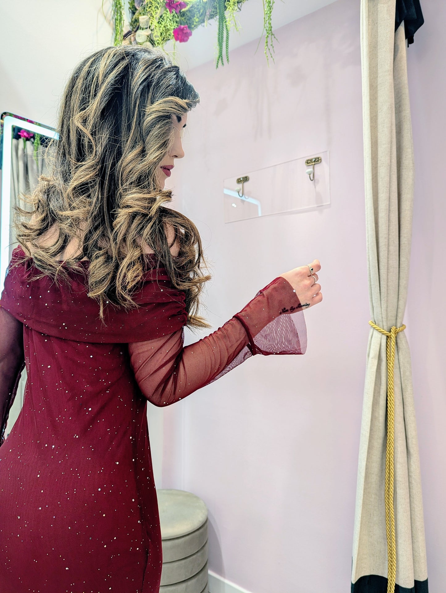 Vestido Granate Gasa Brillos| Vestido de Evento