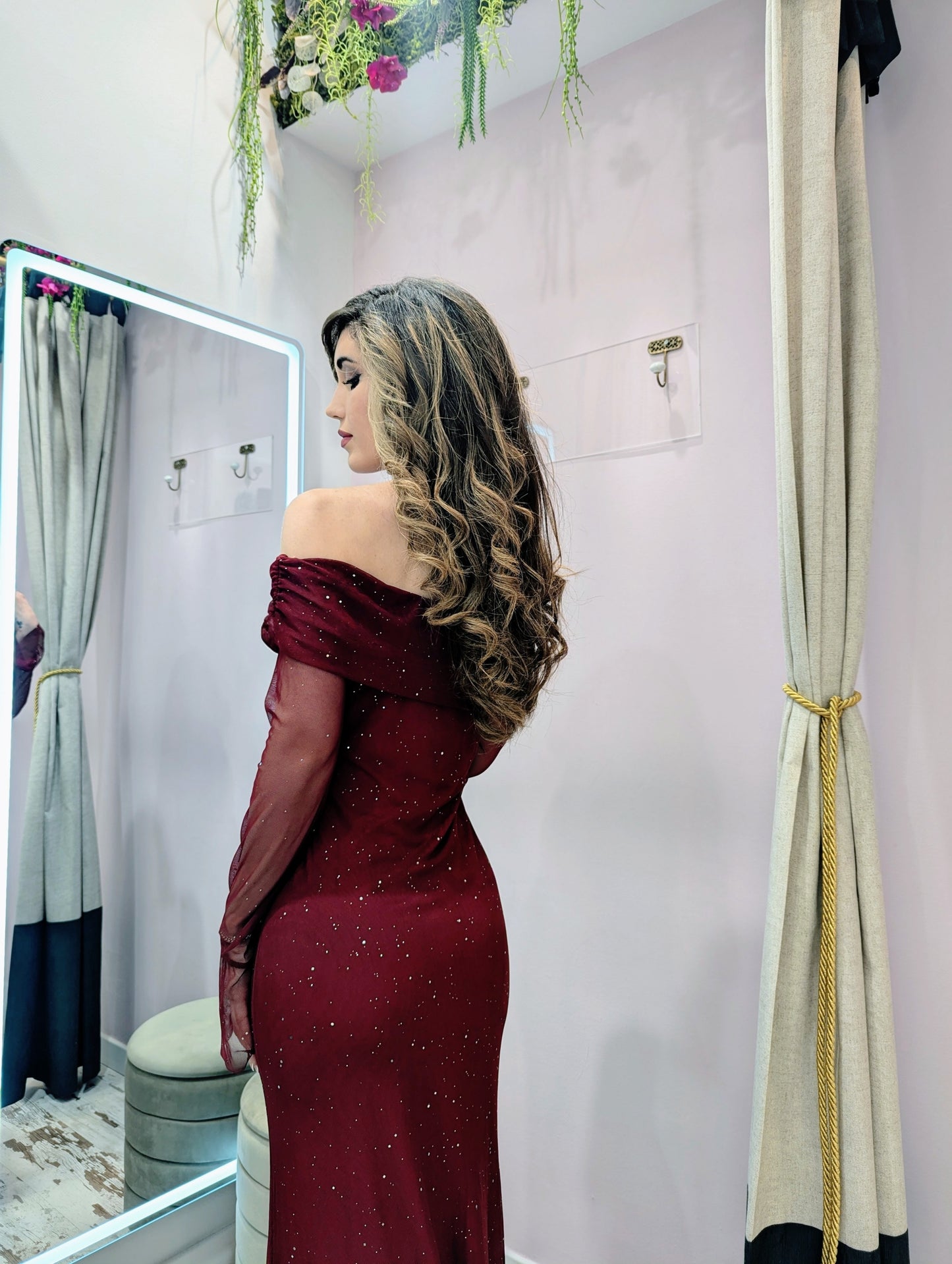 Vestido Granate Gasa Brillos| Vestido de Evento