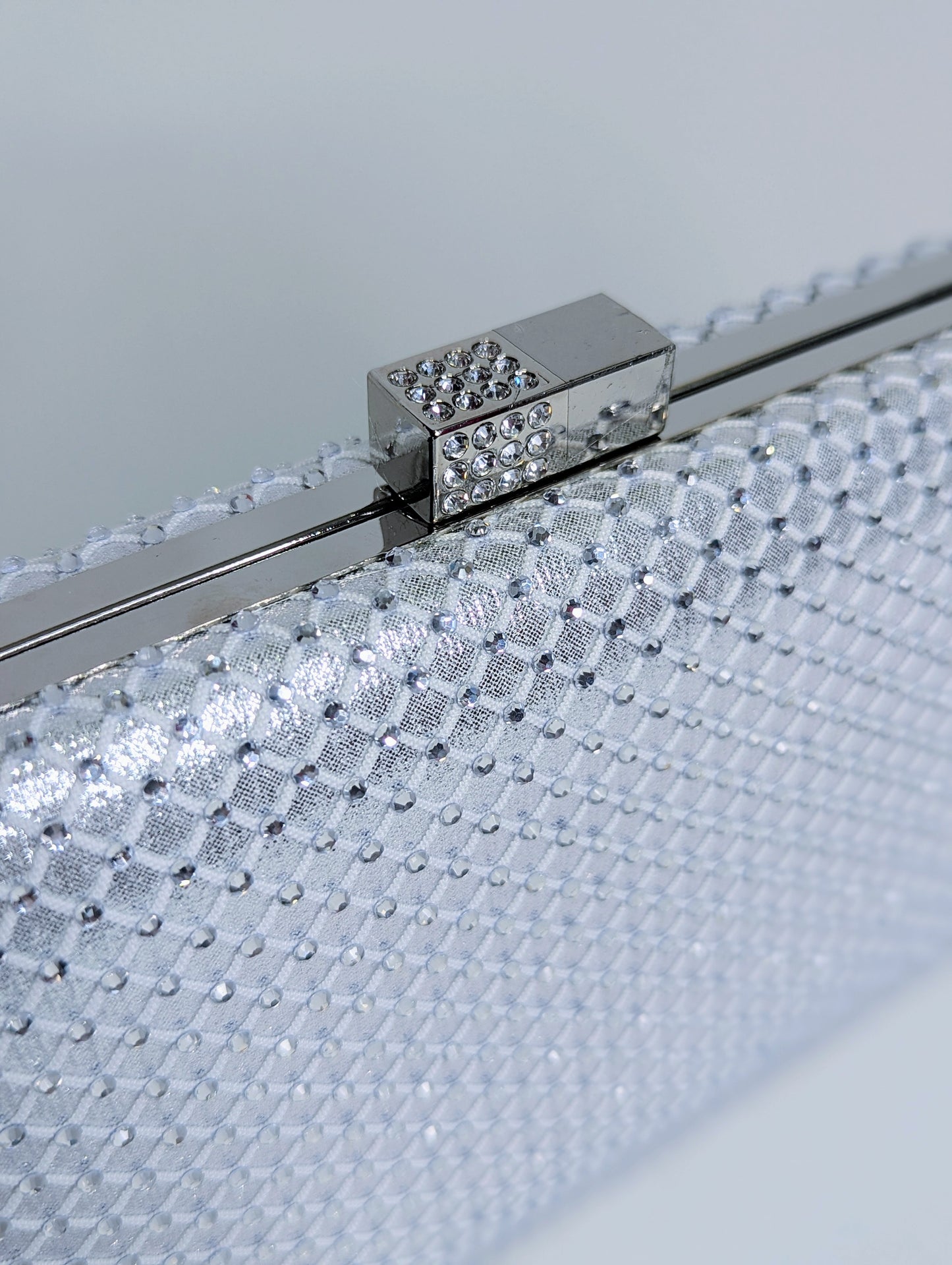 Bolso pedrería brillante plata